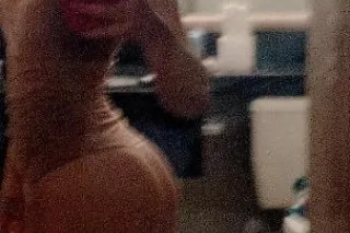 Come Play With Me Not Here For Long 😌😝💦 - Image 4